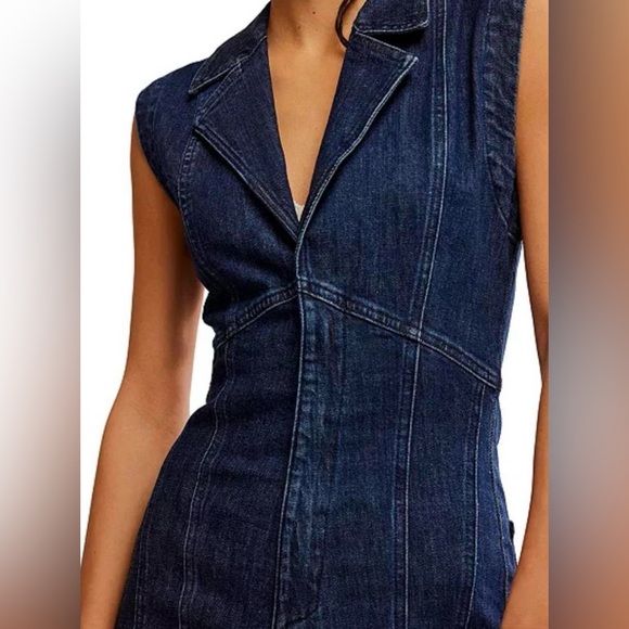 NWT Free People Women's Crvy Ring The Alarm Denim Jumpsuit Size M $158 retail - Picture 4 of 8